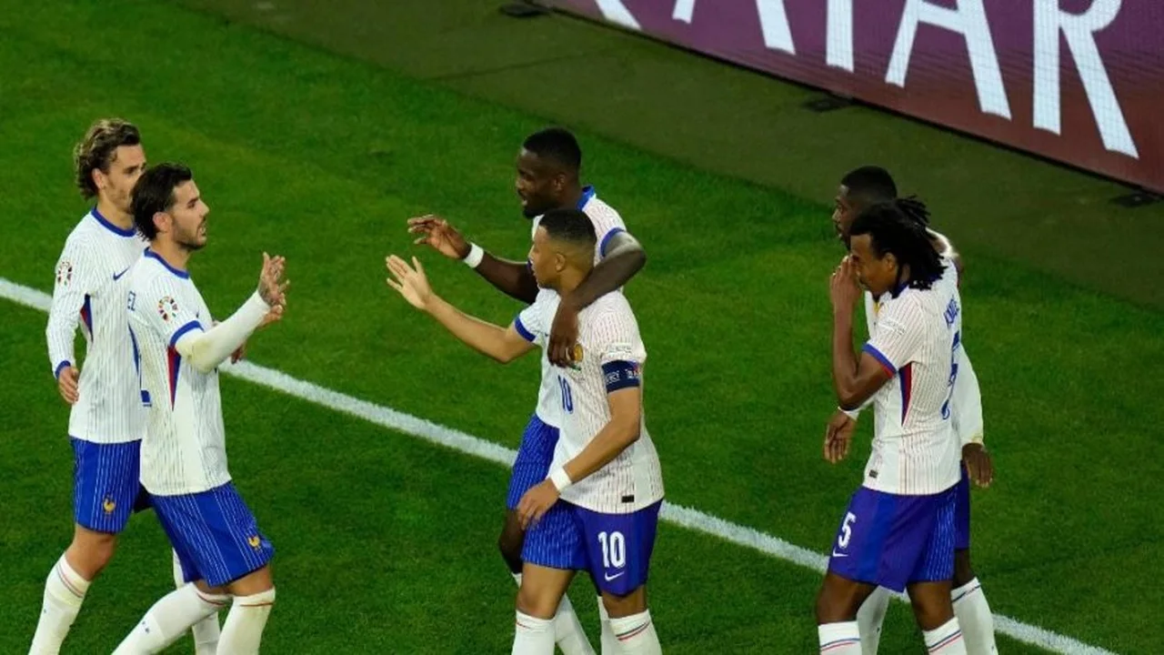 موعد مباراة المغرب وفرنسا في ربع نهائي كأس العالم وتفاصيل القنوات الناقلة